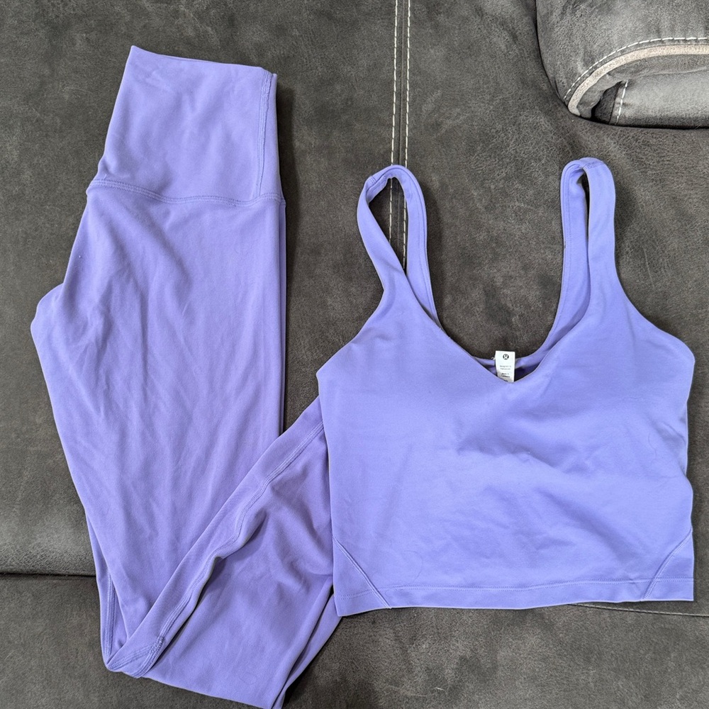 Lululemon Women's Purple Set size 4 new without tags (matching purple)